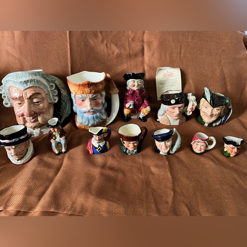 Vintage lot of 12 Toby Character Jugs Mugs, excellent condition